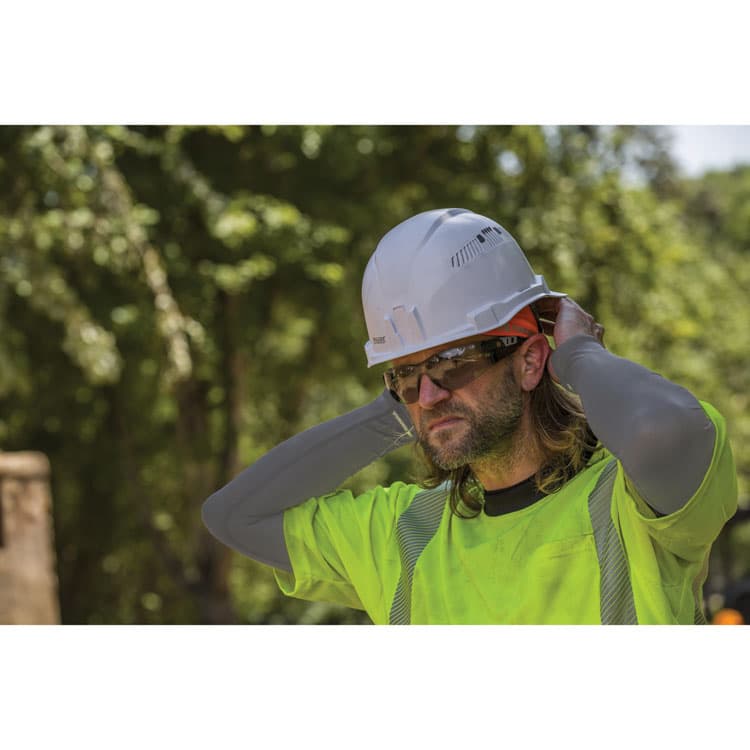 ERGODYNE CORPORATION Chill-Its 6690 Performance Knit Cooling Arm Sleeve, Polyester/Spandex, X-Large, Gray, Pair (EGO12189) thumbnail 4