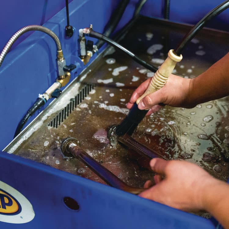 ZEP . DYNA 143 Parts Washer Degreaser, 55 gal Drum (ZPE36685) thumbnail 4