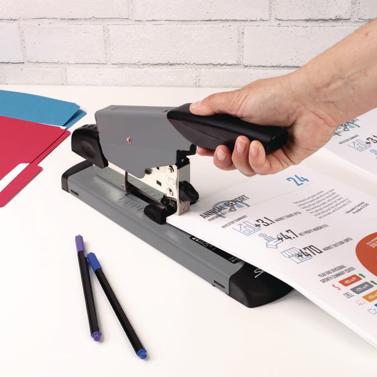 ACCO BRANDS, . Heavy-Duty Stapler, 160-Sheet Capacity, Black/Gray (SWI39005) thumbnail 4