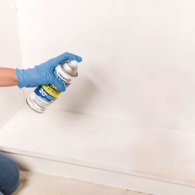 RUST-OLEUM CORPORATION Bulls Eye 1-2-3 Primer Spray, Interior/Exterior, Flat White, 13 oz Aerosol Can, 6/Carton (RST2008) thumbnail 3