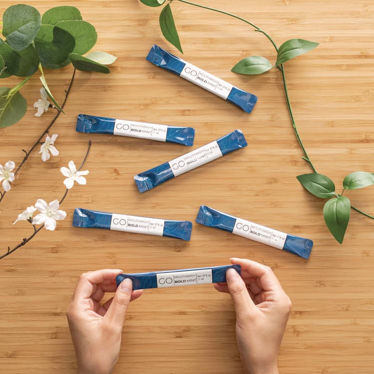 GO MOUTHWASH Individual Mouthwash Packets, Bold Mint Flavor, 0.37 Packet, 5/Pack, 12 Packs/Box (GMHMW05BOLD) thumbnail 4