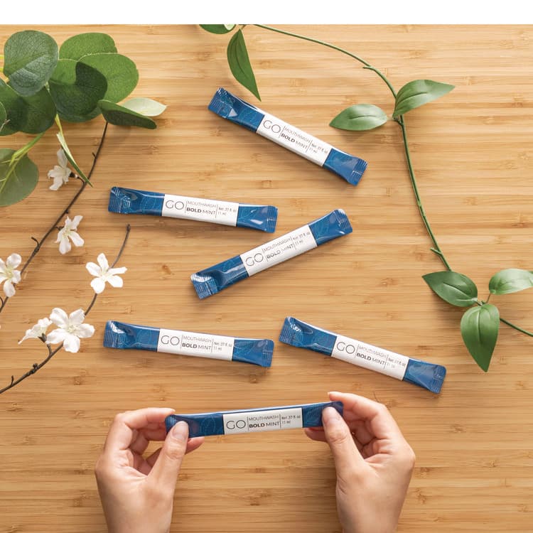 GO MOUTHWASH Individual Mouthwash Packets, Bold Mint Flavor, 0.37 oz Packet, 250/Box (GMHMW250BOLD) thumbnail 4