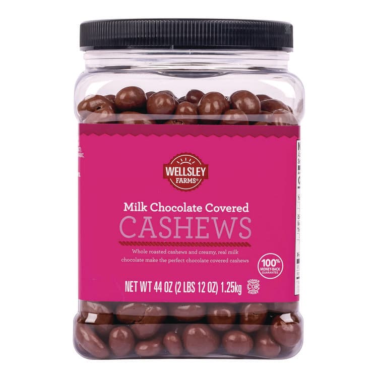 BJS WHOLESALE CLUB Milk Chocolate Covered Cashews, 44 oz Jar (GRR22002346)