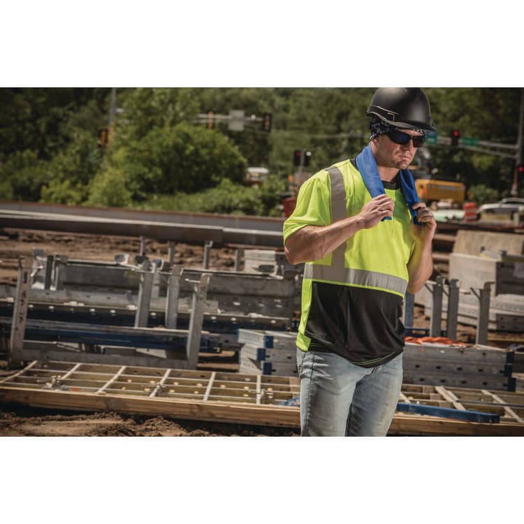 ERGODYNE CORPORATION GloWear 8280BK Class 2 Performance T-Shirt with Black Bottom, X-Small, Lime (EGO22531) thumbnail 3