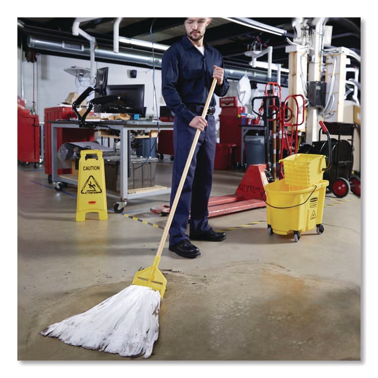 RUBBERMAID COMMERCIAL PROD. Invader Wood Side-Gate Wet-Mop Handle, 54", Natural/Yellow (RCPH115) thumbnail 4