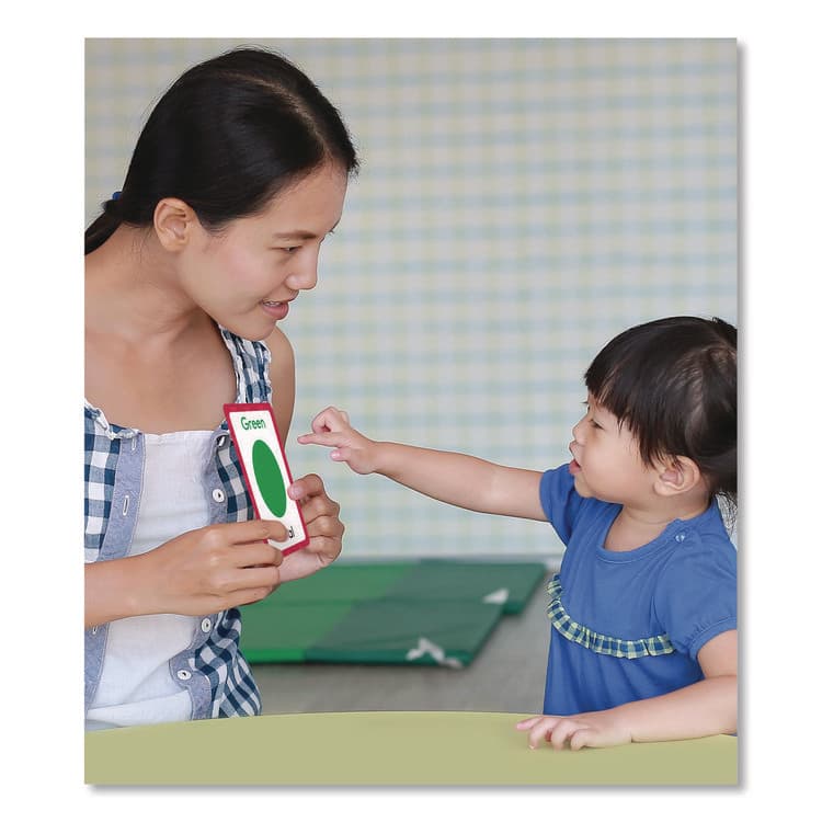 CARSON-DELLOSA EDUCATION Colors and Shapes Flash Cards, Grades Pre-K to 1, 3.25" x 5.25", Assorted Colors, 54 Cards (CDP0769646891) thumbnail 4