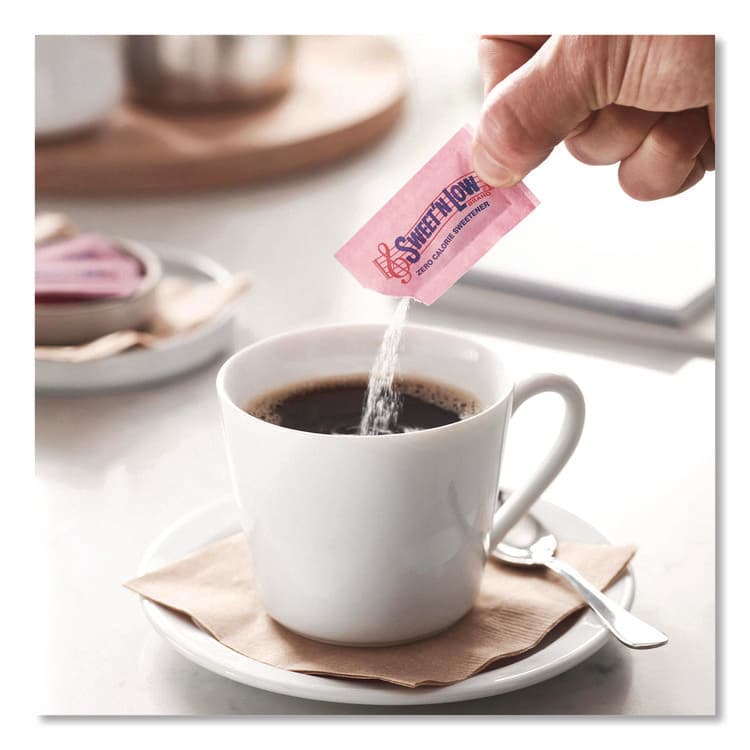 SWEET'N LOW Zero Calorie Sweetener, 1 g Packet, 400/Box, 4 Box/Carton (SMU50150CT) thumbnail 2