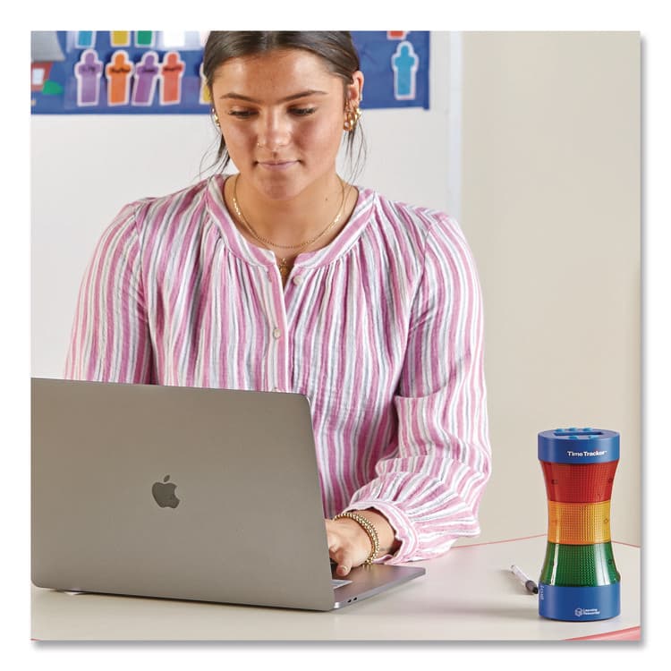 LEARNING RESOURCES Time Tracker Visual Timer and Clock, LCD, 5.4 x 8.6 x 2.5, Assorted Colors (LRNLER6900) thumbnail 4