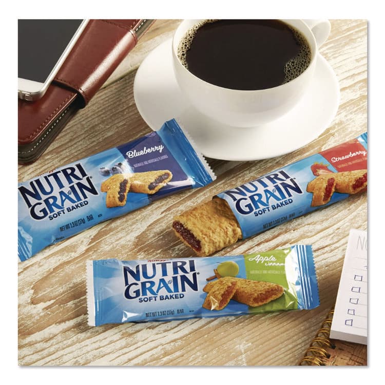 KELLOGG'S Nutri-Grain Soft Baked Breakfast Bars, Asstd: Apple, Blueberry, Strawberry, 1.3 oz Bar, 48/Carton (KEB05872) thumbnail 4