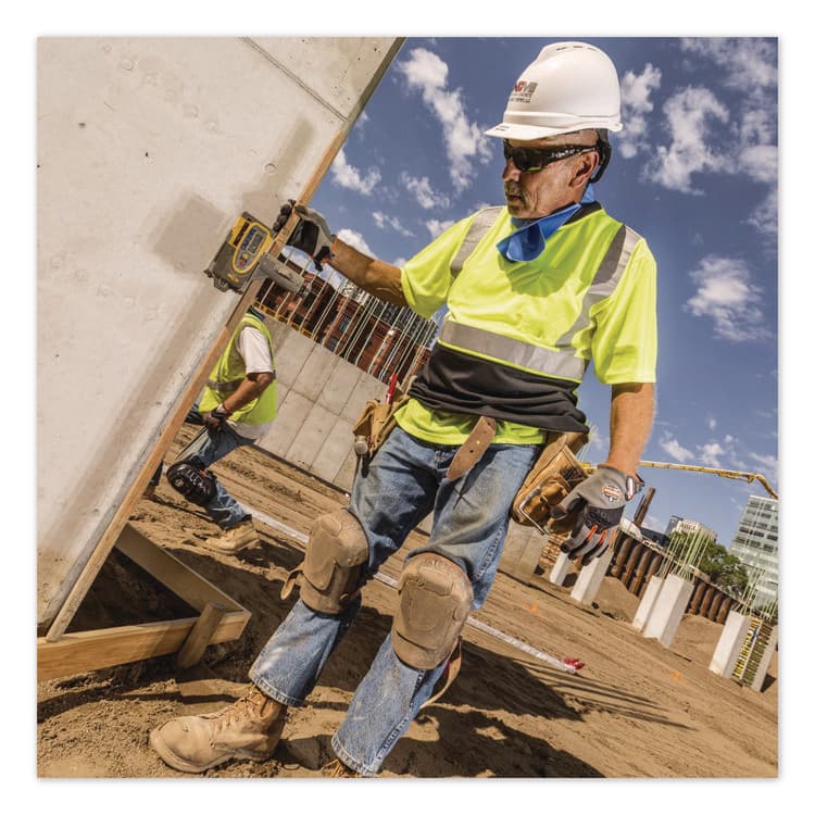 ERGODYNE CORPORATION Chill-Its 6603 Evaporative PVA Cooling Band, 29.5 x 4, One Size Fits Most, PVA, Blue (EGO12418) thumbnail 4