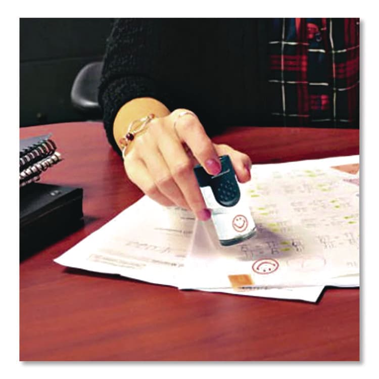 SHACHIHATA . U.S.A. Specialty Stamp, Smiley Face, 0.63 dia, Red (COS036000) thumbnail 4