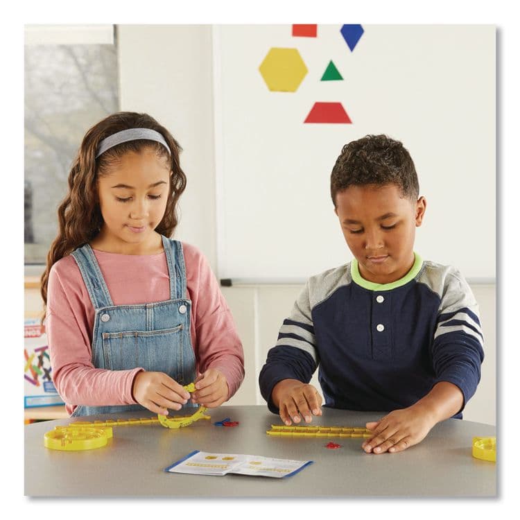 LEARNING RESOURCES NumberLine Clock Set, Grades K to 4, 6 Pieces (HDM92287) thumbnail 3
