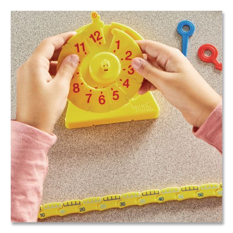 LEARNING RESOURCES NumberLine Clock Set, Grades K to 4, 6 Pieces (HDM92287) thumbnail 4