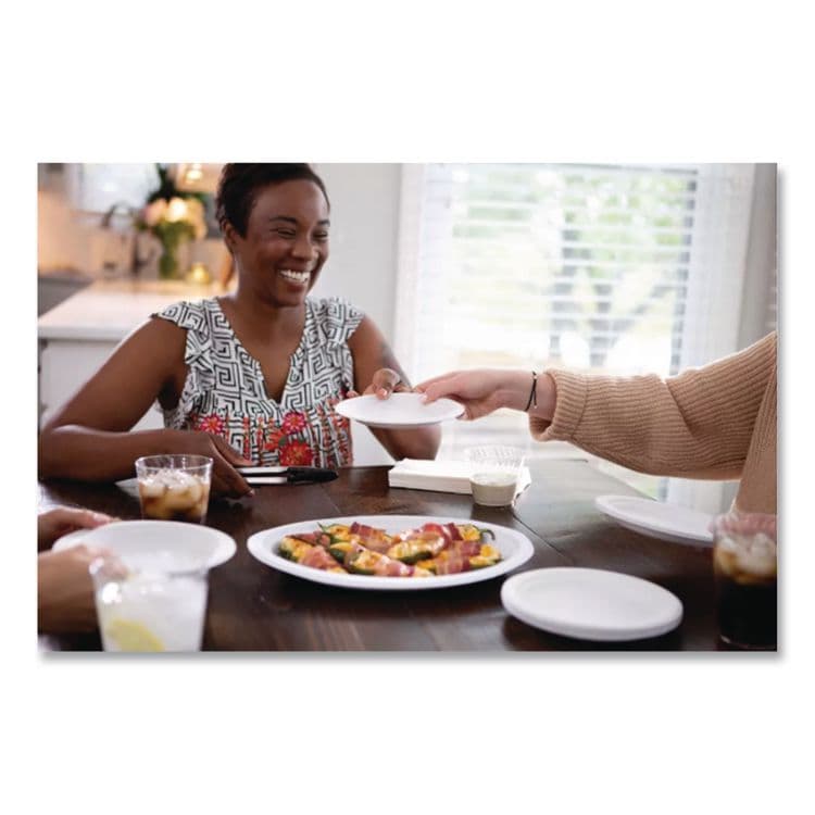 HUHTAMAKI Paper Dinnerware, Plate, 6" dia, White, 125/Pack (HUH21225PK) thumbnail 2