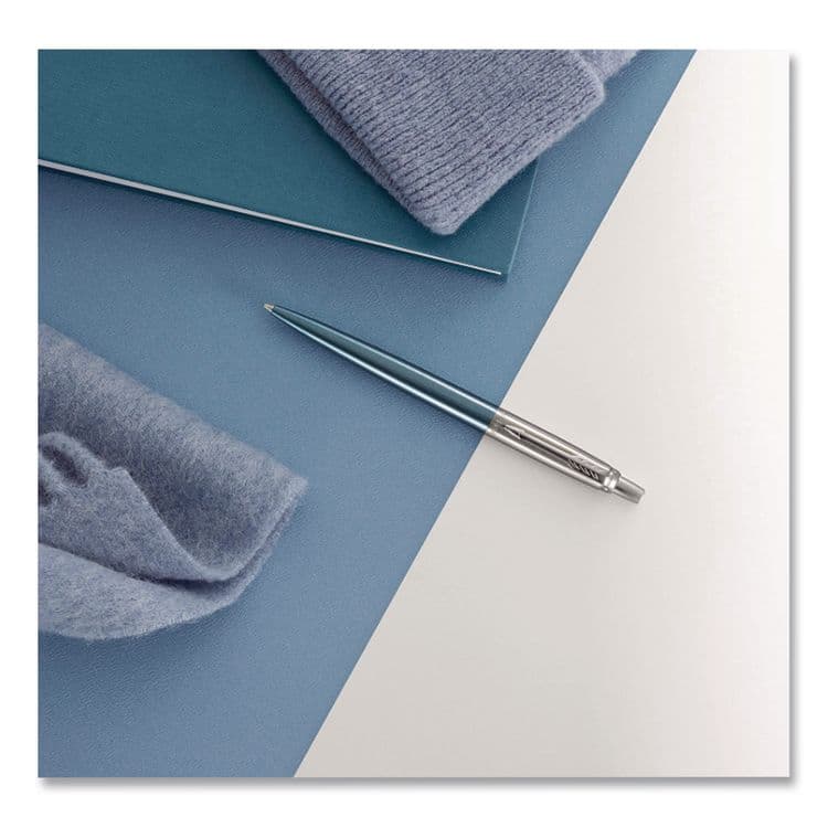 SANFORD Jotter Ballpoint Pen, Retractable, Medium 0.7 mm, Blue Ink, Waterloo Blue/Chrome Barrel (PAR1953245) thumbnail 2