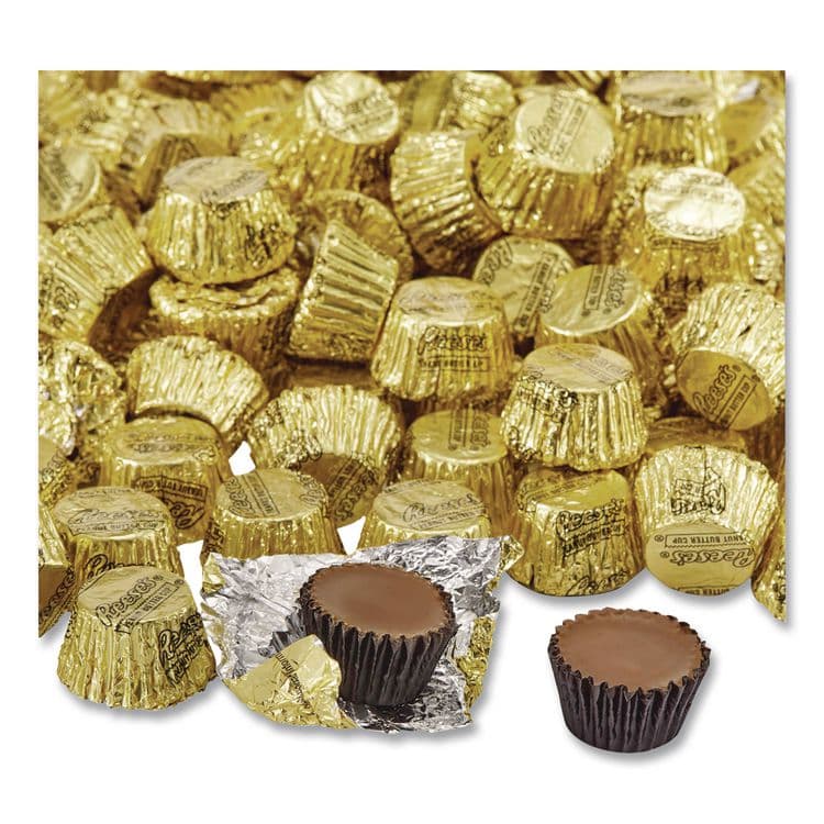 THE HERSHEY COMPANY Peanut Butter Cups Miniatures, 66.7 oz Bag (REE24600059) thumbnail 3