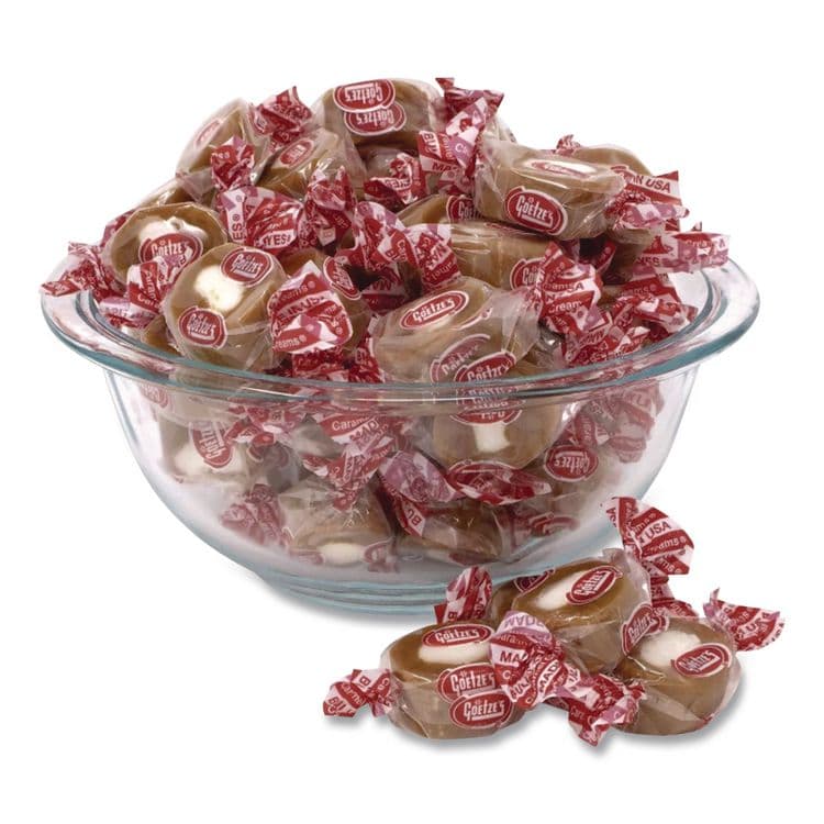 GOETZE'S CANDY COMPANY Caramel Creams Candy, 40 oz Resealable Bag (GOC40821) thumbnail 2