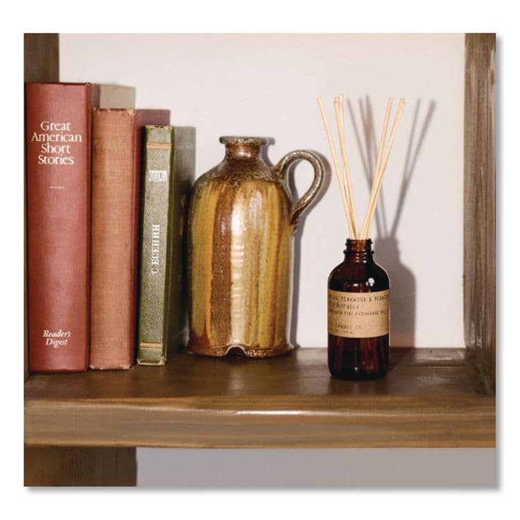 P.F. CANDLE CO. Reed Diffuser, Teakwood and Tobacco, 3.5 oz, 4.25" Bottle, 9" Reeds, Amber (PFRRD4) thumbnail 4