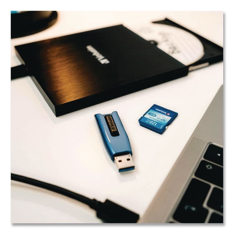 VERBATIM CORPORATION V3 Max USB 3.0 Flash Drive, 256 GB, Blue (VER49809) thumbnail 3
