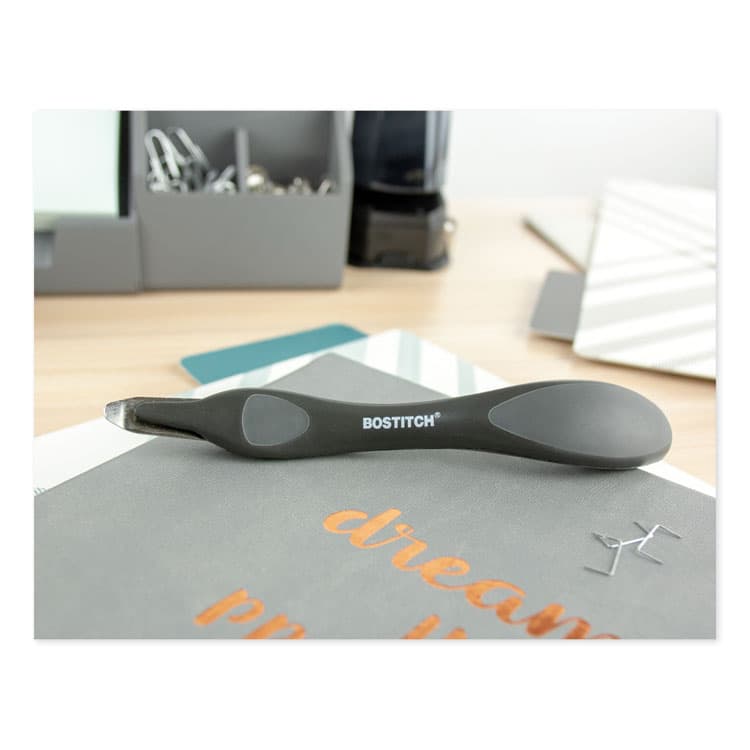 STANLEY BOSTITCH Professional Magnetic Push-Style Staple Remover, Black (BOS40000MBLK) thumbnail 3