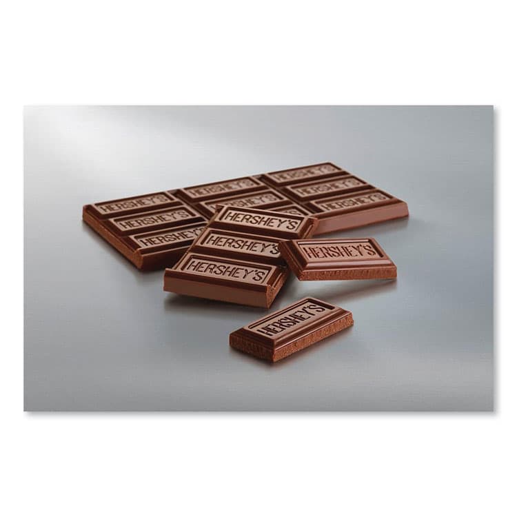 THE HERSHEY COMPANY Chocolate Bars, Milk Chocolate, 55.8 oz, 36/Box (HRS24000BX) thumbnail 4