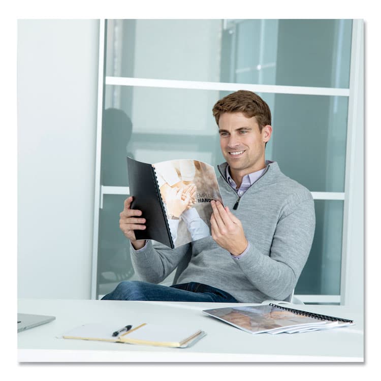 FELLOWES MFG. CO. Futura Presentation Covers for Binding Systems, Plastic, Square Corners, 11 x 8.5, Matte Frost, 25/Pack (FEL5224301) thumbnail 4