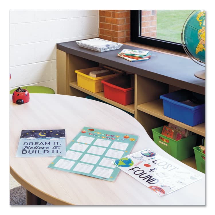 FELLOWES MFG. CO. Laminating Pouches, 5 mil, 9" x 11.5", Gloss Clear, 200/Pack (FEL5743601) thumbnail 2