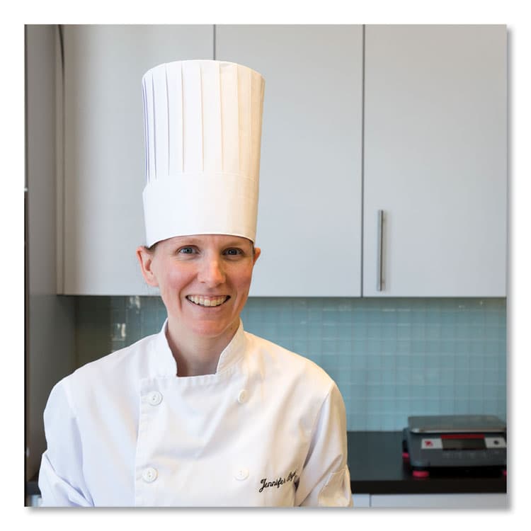 AMERCAREROYAL Pleated Chef's Hats, Paper, Adjustable, 10" Tall, One Size, White, 24/Carton (RPPRCH10) thumbnail 3