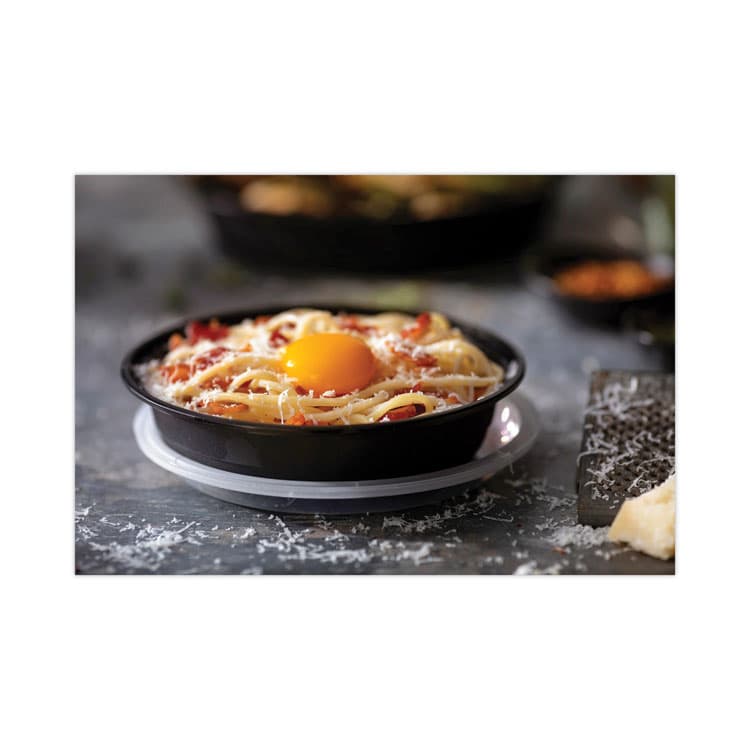 PACTIV EVERGREEN CORPORATION EarthChoice Versa2Go Microwaveable Container, 30 oz, 6.8 x 6.8 x 2.2, Black/Clear, Plastic, 150/Carton (PCTNV2GRN307B) thumbnail 3