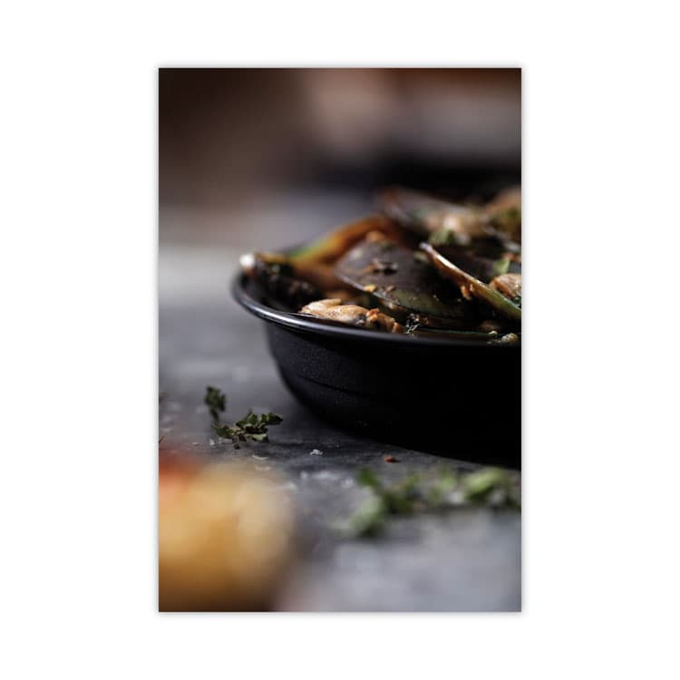 PACTIV EVERGREEN CORPORATION EarthChoice Versa2Go Microwaveable Container, 46 oz, 9 x 9 x 1.7, Black/Clear, Plastic, 150/Carton (PCTNV2GRN469B) thumbnail 3