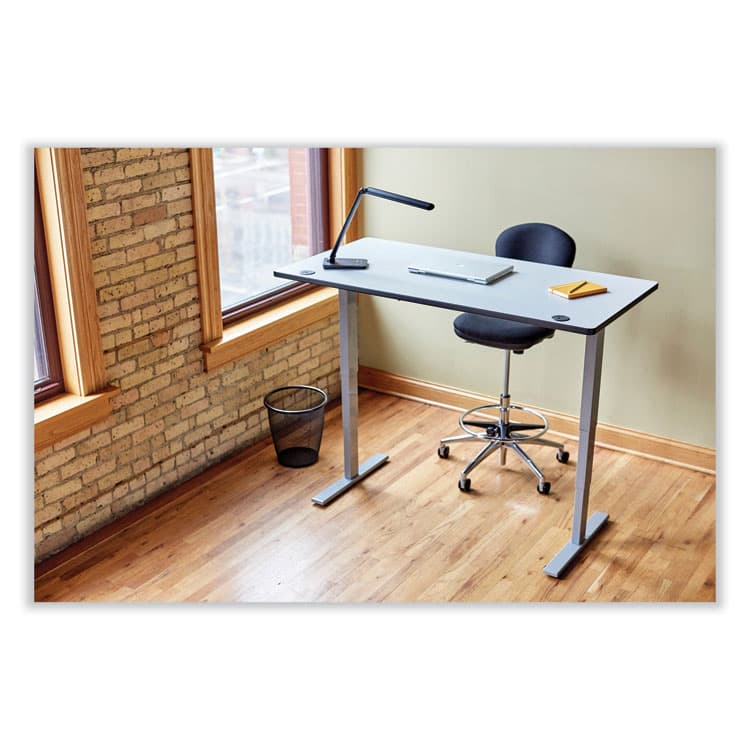 SAFCO PRODUCTS Vamp Lighting, Multi-pivot Neck, 16.75" High, Black (SAF1001BL) thumbnail 3