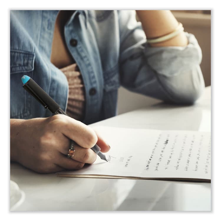 PILOT CORP. OF AMERICA Varsity Fountain Pen, Medium 1 mm, Assorted Ink and Barrel Colors, 7/Pack (PIL90029) thumbnail 4