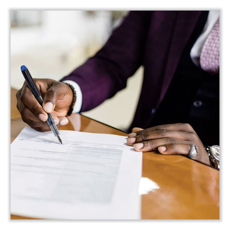 PILOT CORP. OF AMERICA Varsity Fountain Pen, Medium 1 mm, Assorted Ink and Barrel Colors, 7/Pack (PIL90029) thumbnail 3