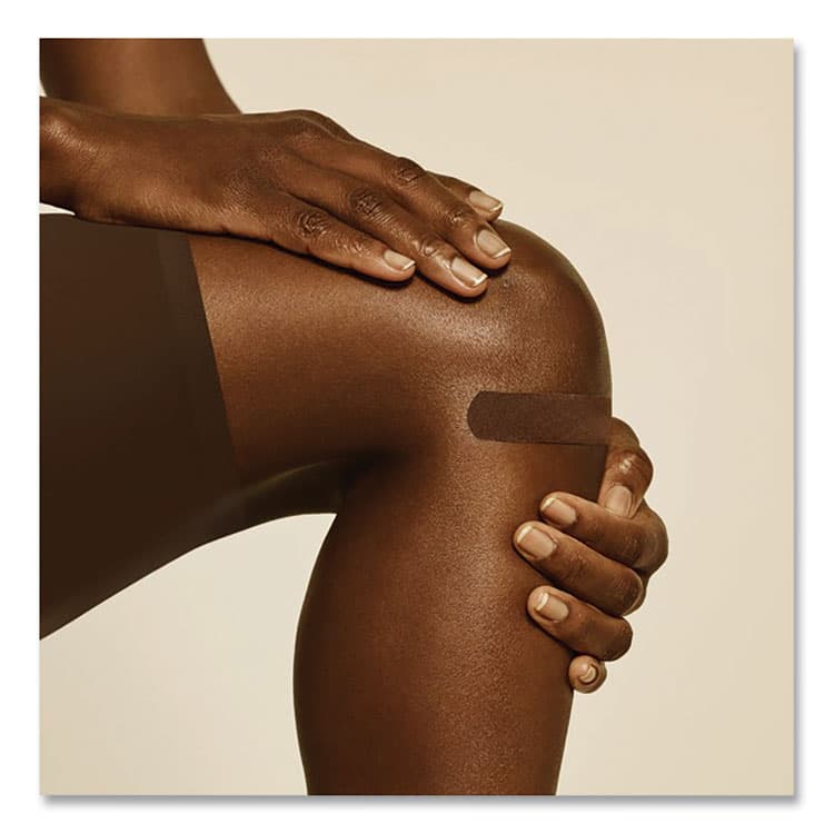 JOHNSON & JOHNSON OurTone Adhesive Bandages, BR65, 2.25 x 0.63; 3 x 0.75; 3 x 1, Deep Brown, 30/Pack (JOJ119587) thumbnail 3