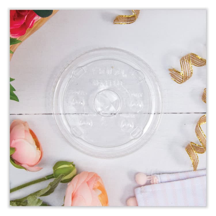 DART PETE Flat Straw-Slot Cold Cup Lids, Fits 28 oz to 32 oz Cold Cups, Plastic, Clear, 600/Carton (SCC635NS) thumbnail 3