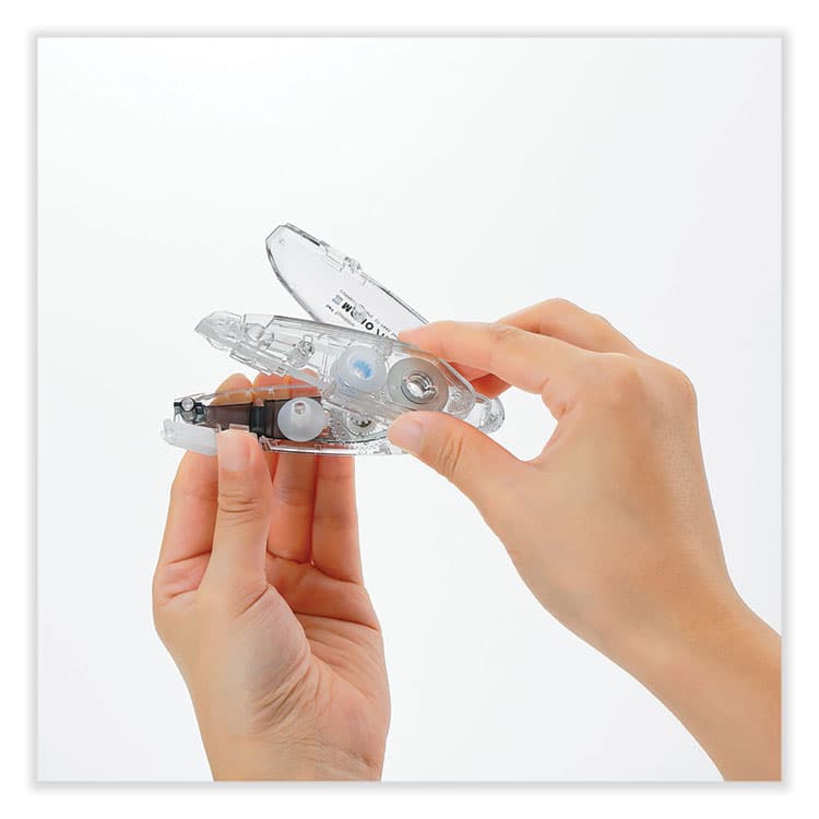 AMERICAN TOMBOW . MONO Air Pen-Style Correction Tape, Refillable, 0.19" x 19.67 ft, White Tape, Clear Dispenser (TOM68696) thumbnail 4