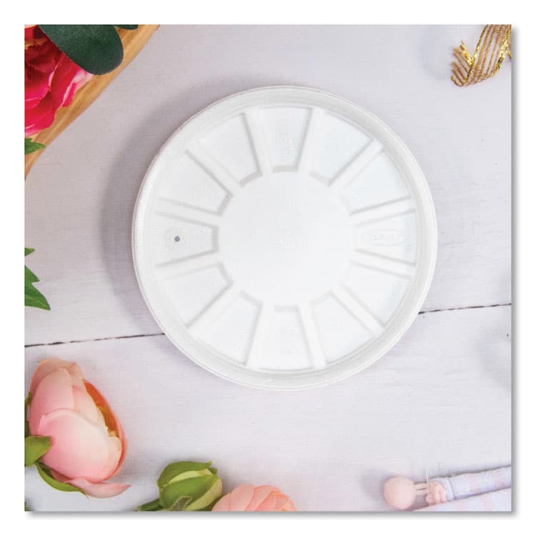 DART Vented Foam Lids, Fits 6 oz to 32 oz Hot Cups, White, 50/Pack, 10 Packs/Carton (DCC20RL) thumbnail 3