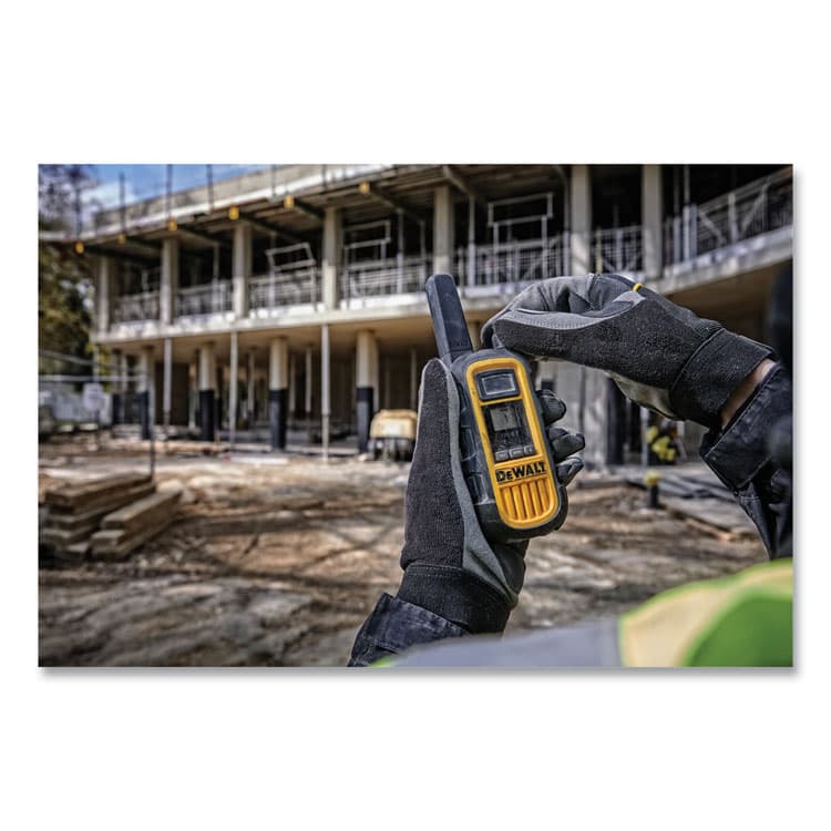STANLEY BLACK & DECKER, . 2DXFRS800SV1 FRS Two-Way Radios, 4 Radios, 2 W, 22 Channels (SEH2DXFRS800SV1) thumbnail 3