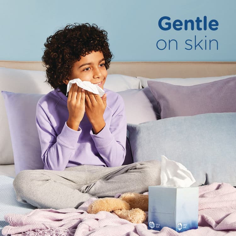 PROCTER & GAMBLE Ultra Soft Facial Tissue, 2-Ply, White, 72 Sheets/Box, 24 Boxes/Carton (PGC97788) thumbnail 3