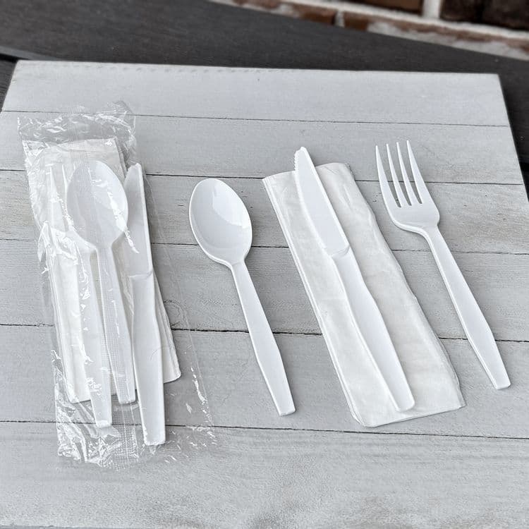 BOARDWALK Four-Piece Polystyrene Cutlery Kit, Mediumweight, Fork/Knife/Napkin/Spoon, Plastic, White, 250/Carton (BWK4KITWHPS) thumbnail 4