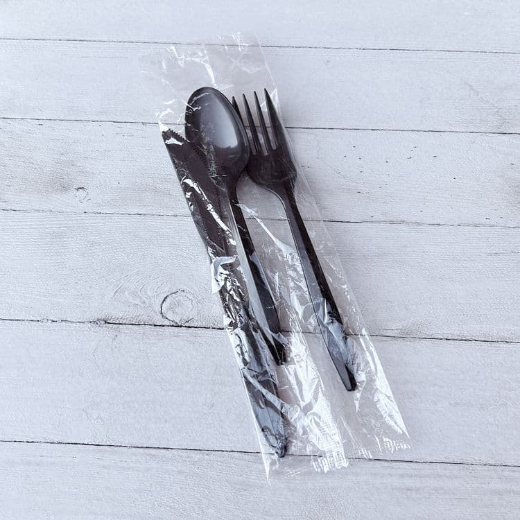 BOARDWALK Three-Piece Polystyrene Cutlery Kit, Mediumweight, Fork/Knife/Spoon, Plastic, Black, 250/Carton (BWK3KITBLPS) thumbnail 3