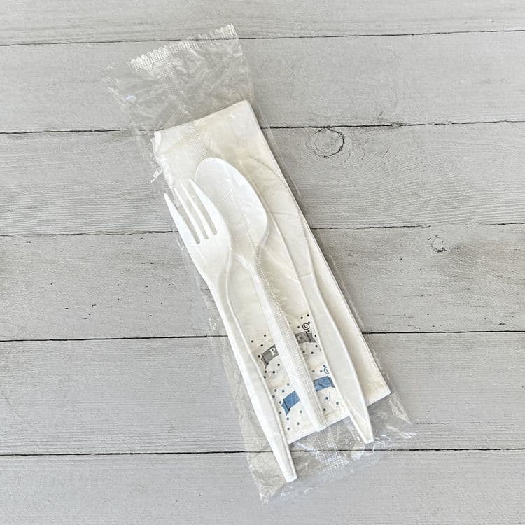 BOARDWALK Six-Piece Cutlery Kit, Mediumweight, Fork/Knife/Napkin/Pepper/Salt/Spoon, 5.86", Plastic, White, 250/Carton (BWK6COMBOKITPP) thumbnail 3