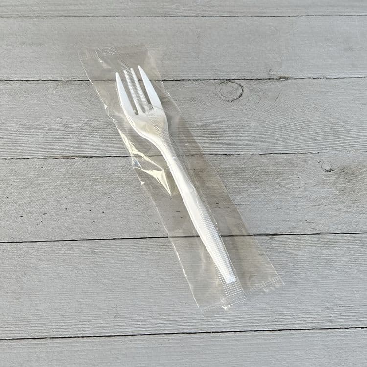 BOARDWALK Mediumweight Wrapped Polypropylene Cutlery, Fork, 5.51", Plastic, White, 1,000/Carton (BWKFORKMWPPIW) thumbnail 4